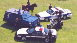 Illustration for article titled 85 years of Dallas Police squad cars
